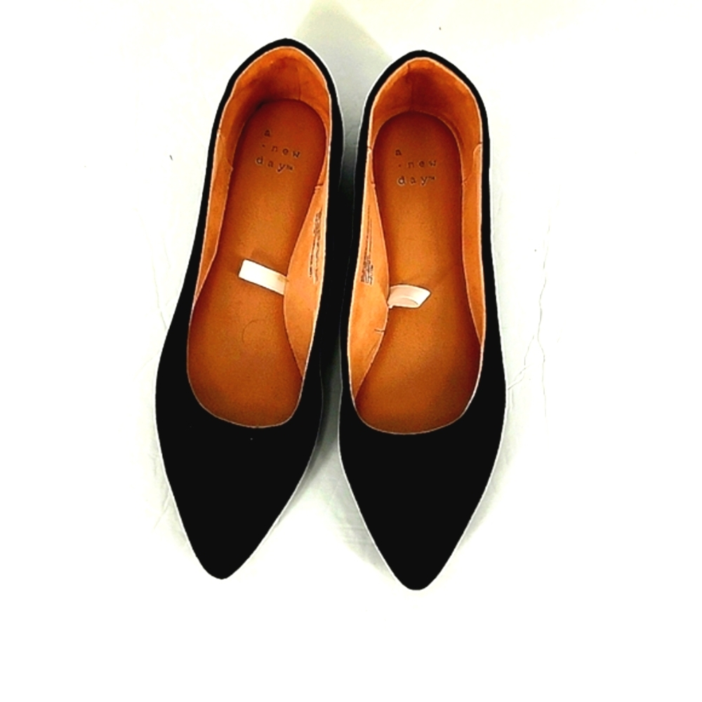 A New Day Flats Size 8W, pre-owned black